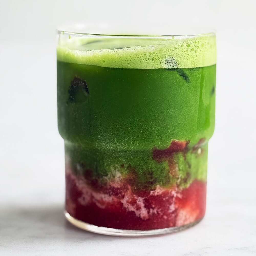 Higashiyama-en Joen Strawberry Matcha Latte