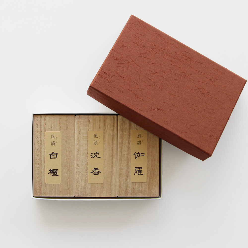 Minorien Fu-in Series Incense Discovery Set with Byakudan, Jinko and Kyara in Paulownia Wood Box