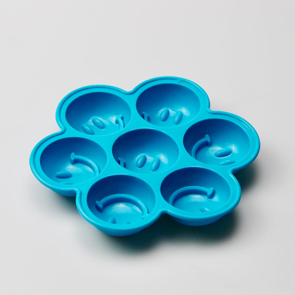 Worktones Smiley Ice Tray Blue