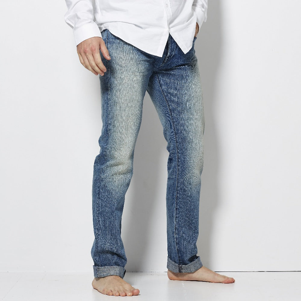 3x1 M3 Slim Straight Jeans
