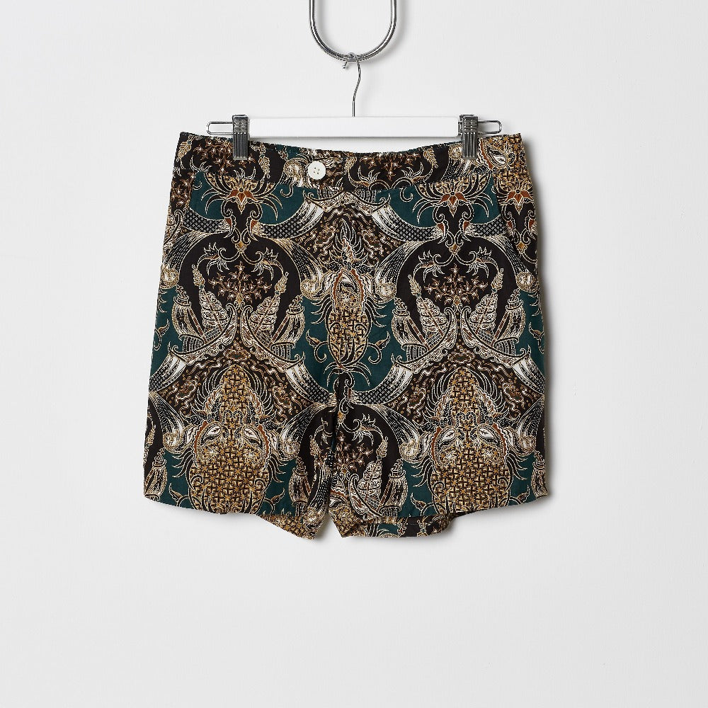 Footage Straits Batik Shorts - Green/Black/Gold Pineapples
