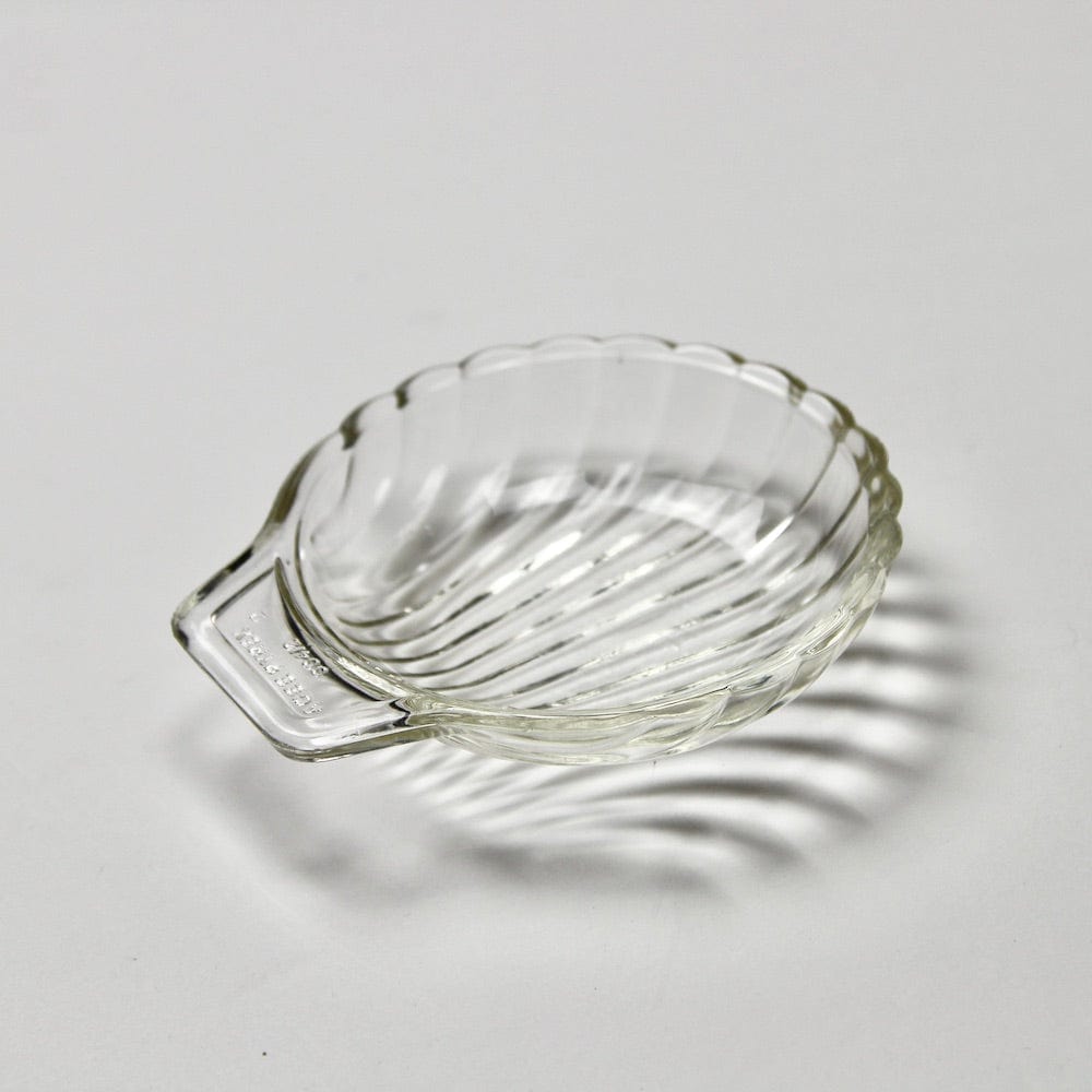 Vintage Pyrex Glass Shell Dish